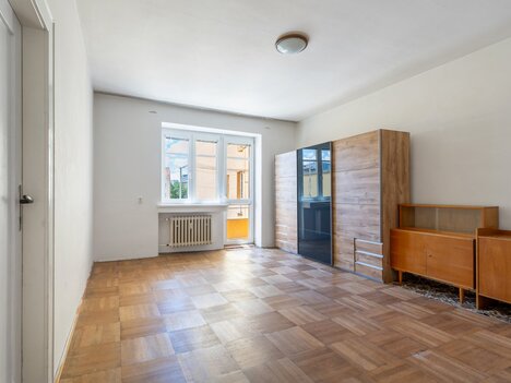 Prostorný byt s potenciálem 3+kk, 80 m², balkon a možnost garáže – Brno-Zábrdovice